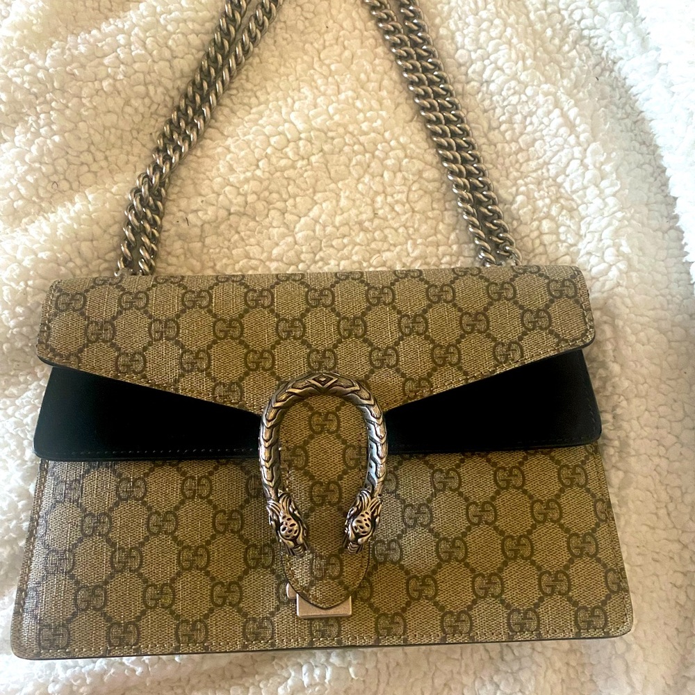 Monogram Medium Dionysus Shoulder Bag in Black Gucci GG monogram